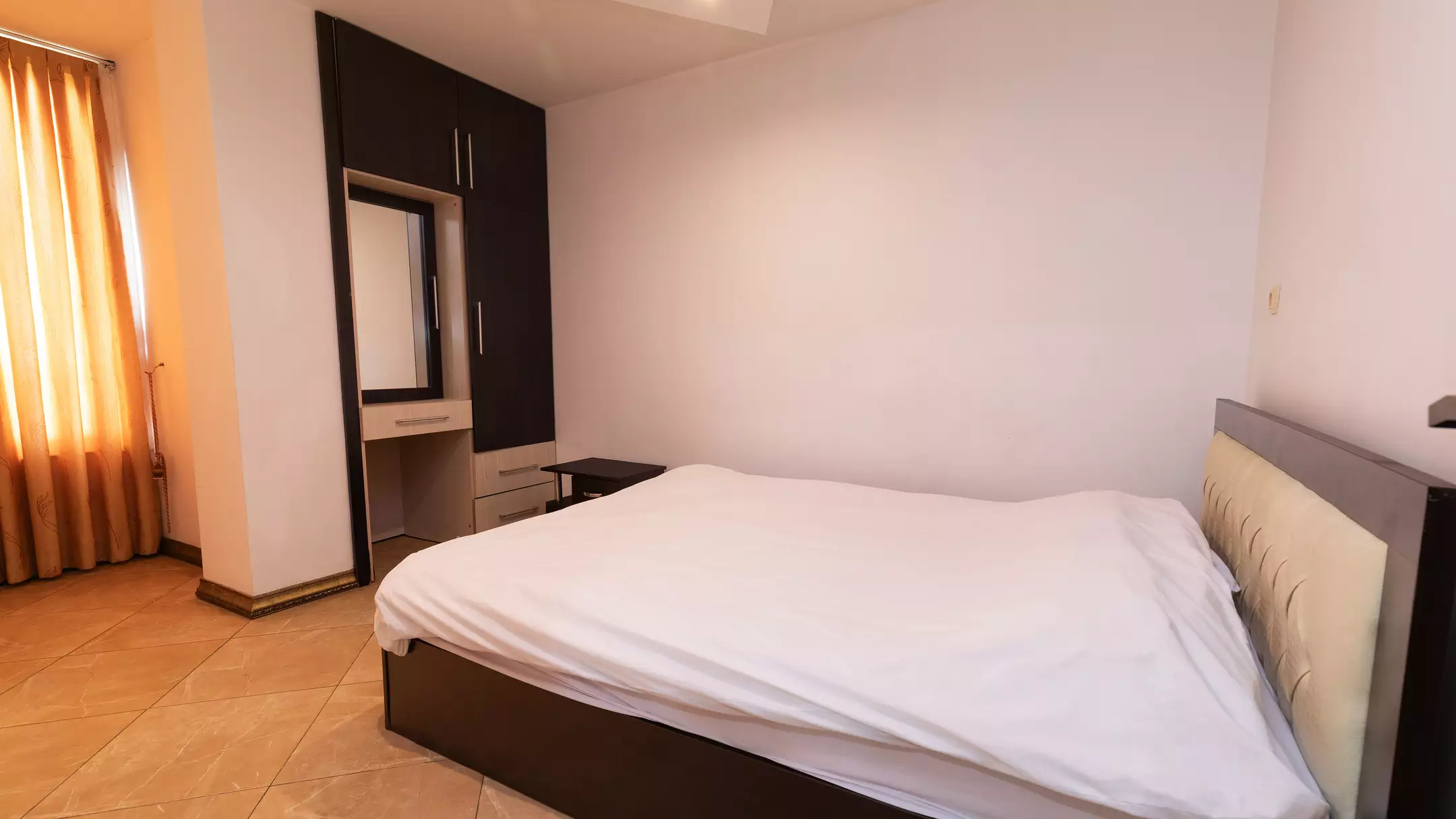 Alibaba https://cdn.alibaba.ir/ostorage/hotel-accommodation-images/685a8831ac13a7ed0d84e077_سوییت یک خوابه دوتخته دبل (1).webp